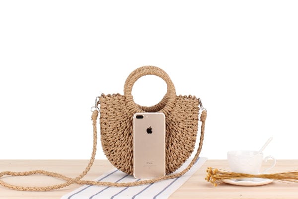 Le Sac à Bandoulière en Raphia
