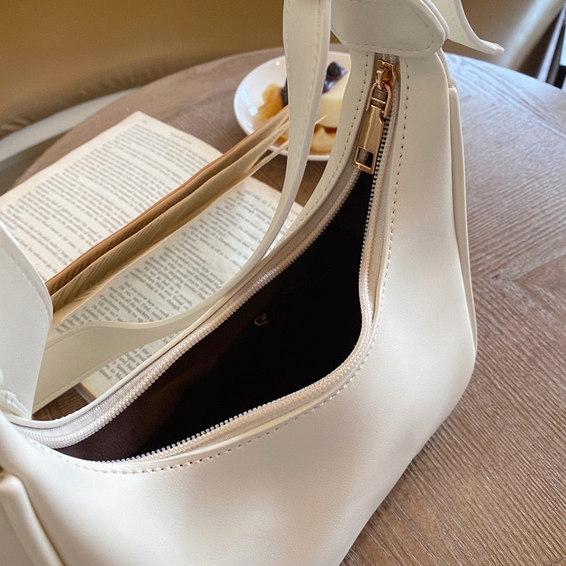 Sac Baguette Minimaliste   