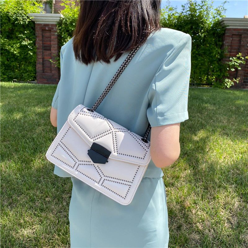 Sac Noir Bandoulière Chaine   