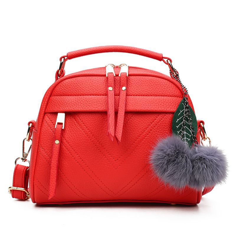 Le Sac à Main Chic et Léger Rouge  