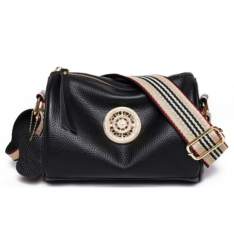 Le Petit Sac à Bandoulière en Cuir Noir  